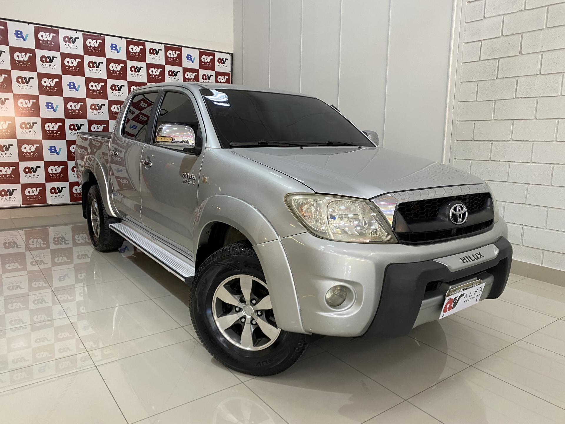 Foto Hilux Cd Sr 4x2 2.7 16v/2.7 Flex Mec.