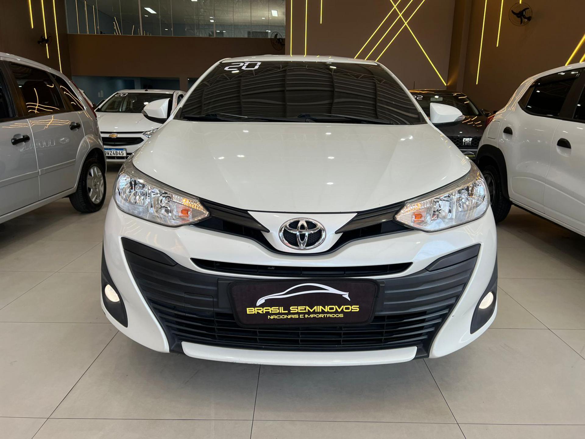 Foto Yaris Xl Live Sedan 1.5 Flex 16v 4p Aut.