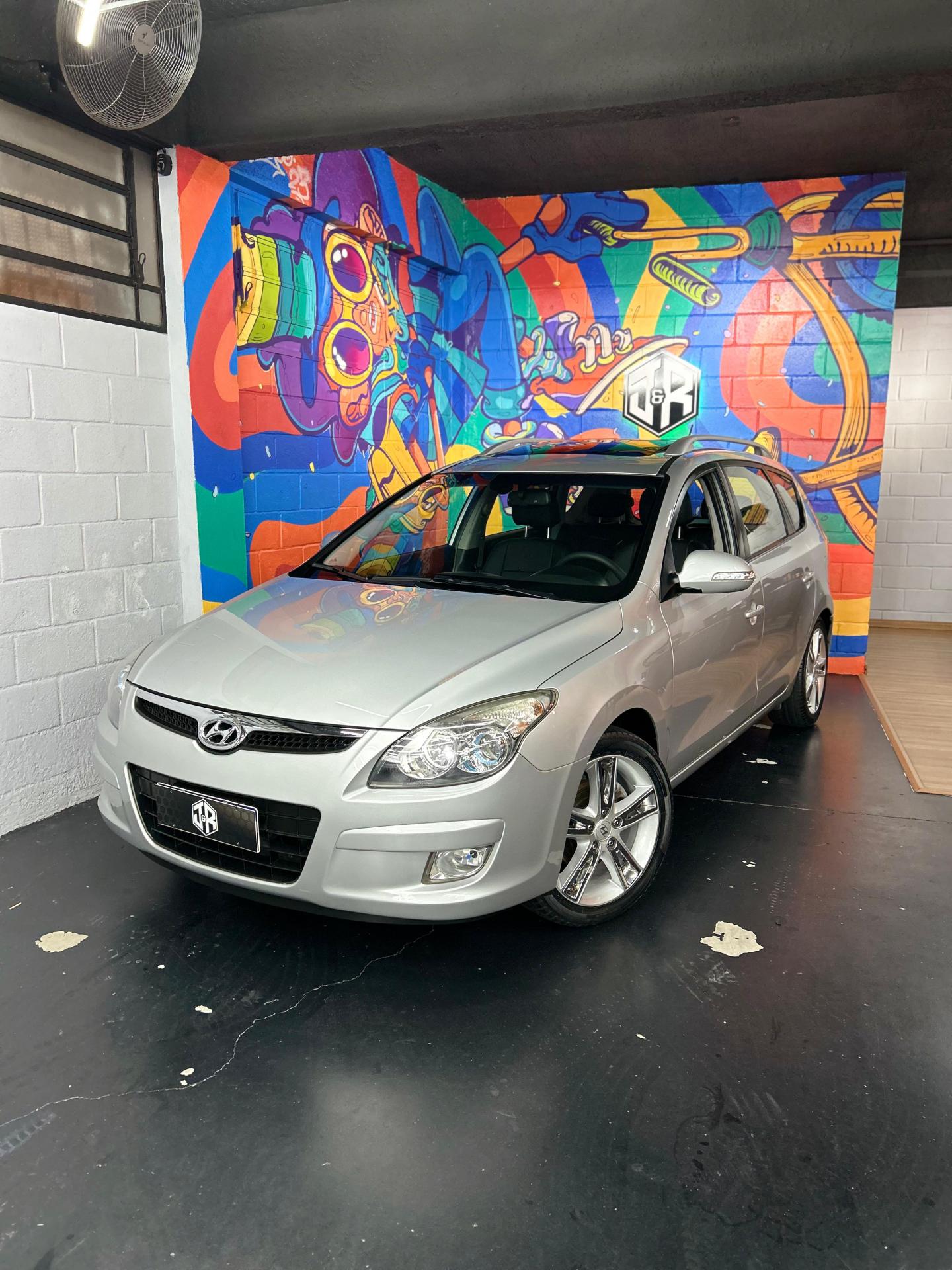 Foto I30cw 2.0 16v 145cv Aut. 5p