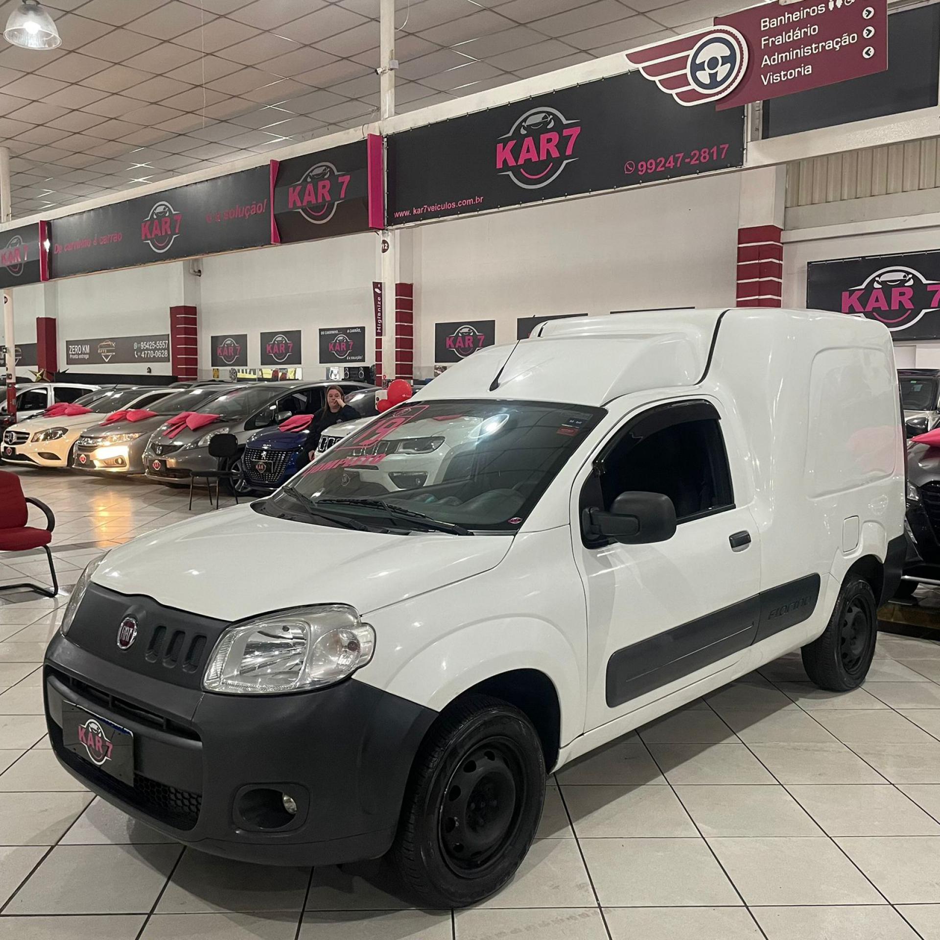 Foto Fiorino Furgão Work. Hard 1.4 Flex 8v 2p