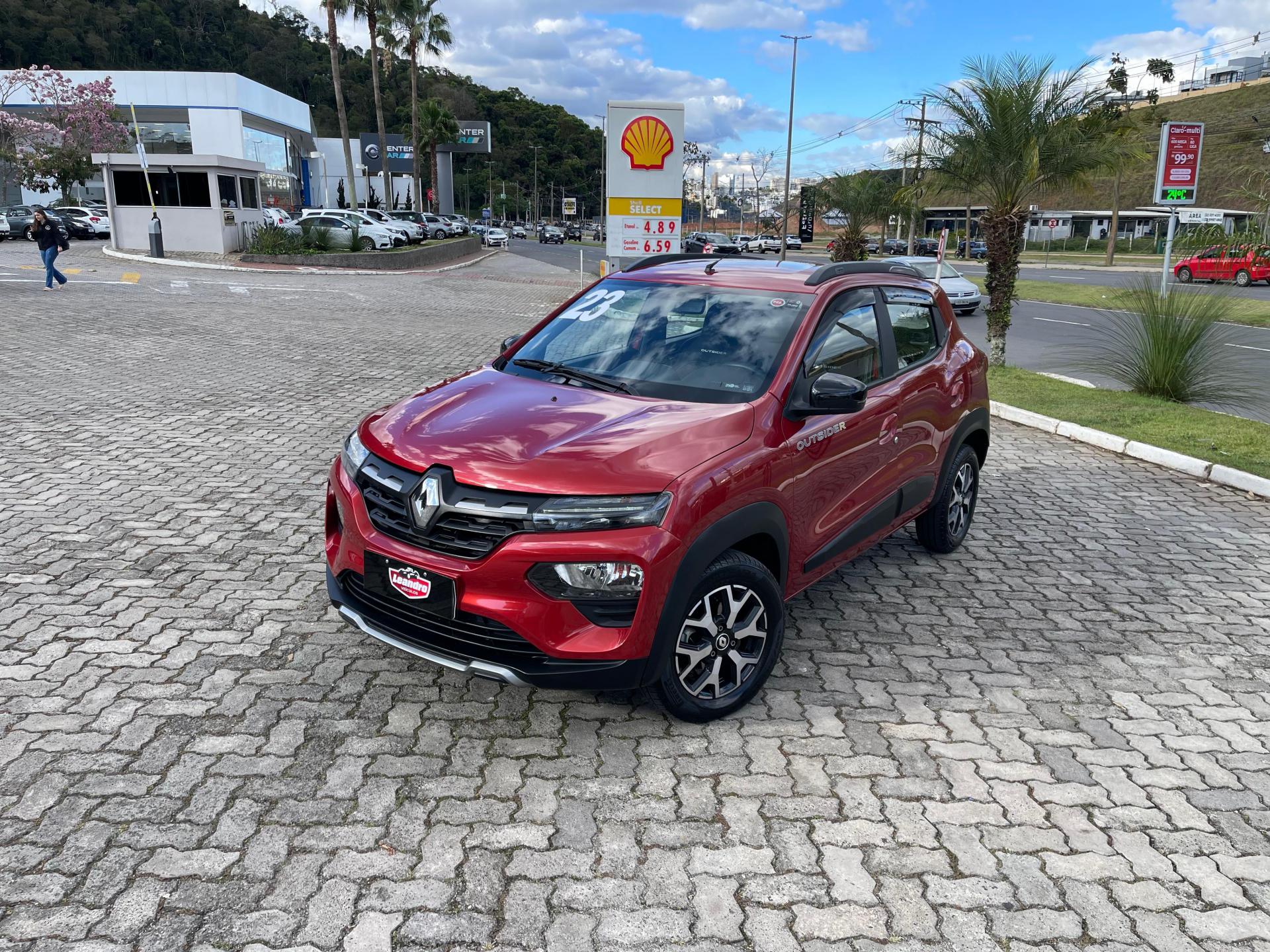 Foto Kwid Outsider 1.0 Flex 12v 5p Mec.