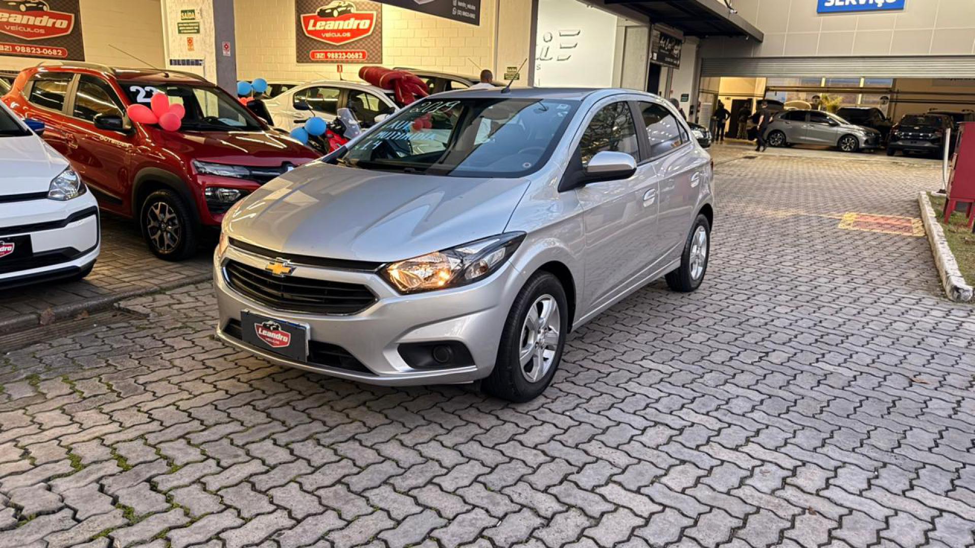 Foto Onix Hatch Lt 1.4 8v Flexpower 5p Aut.