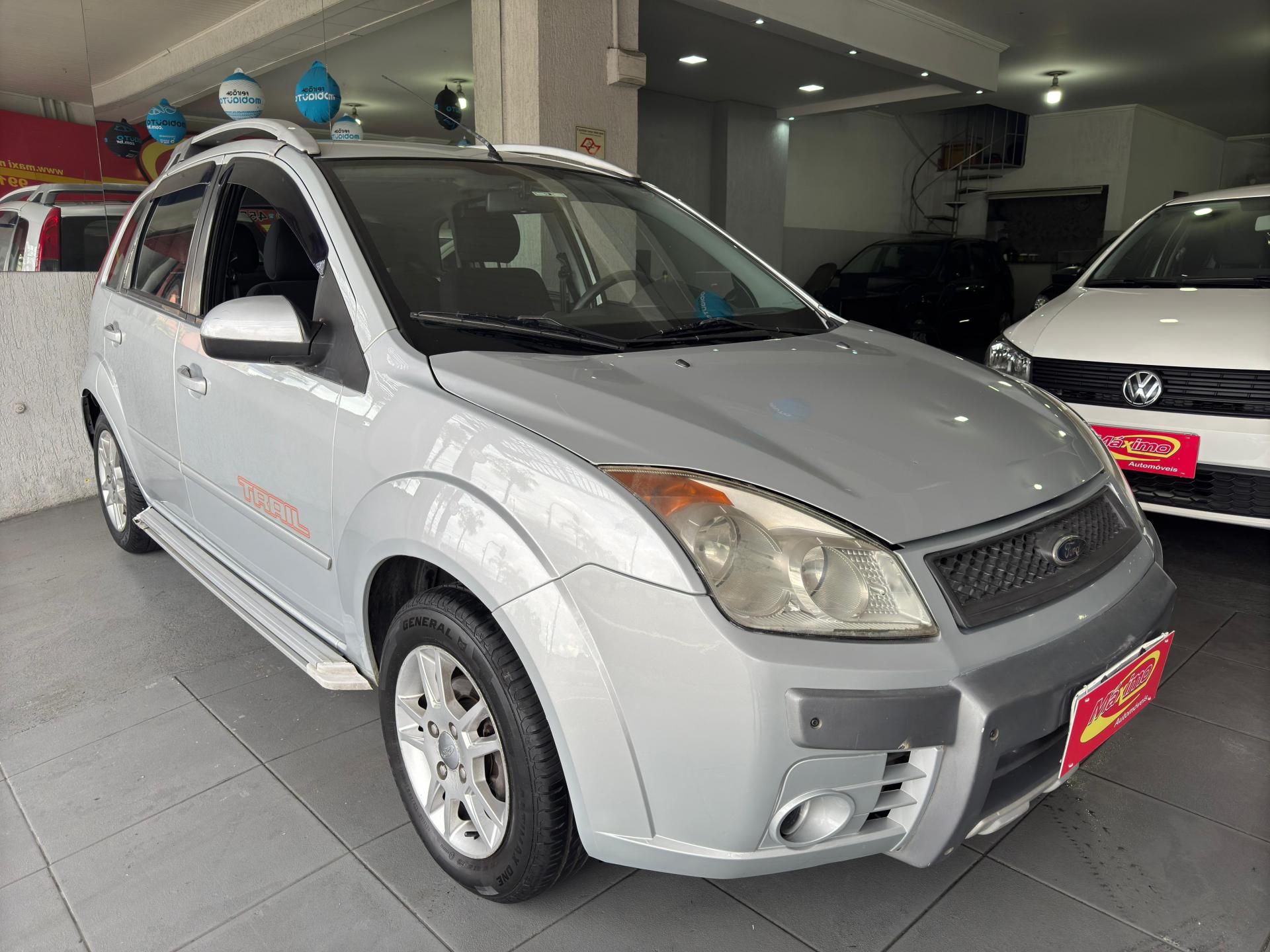 Foto Fiesta Trail 1.6 8v Flex 5p