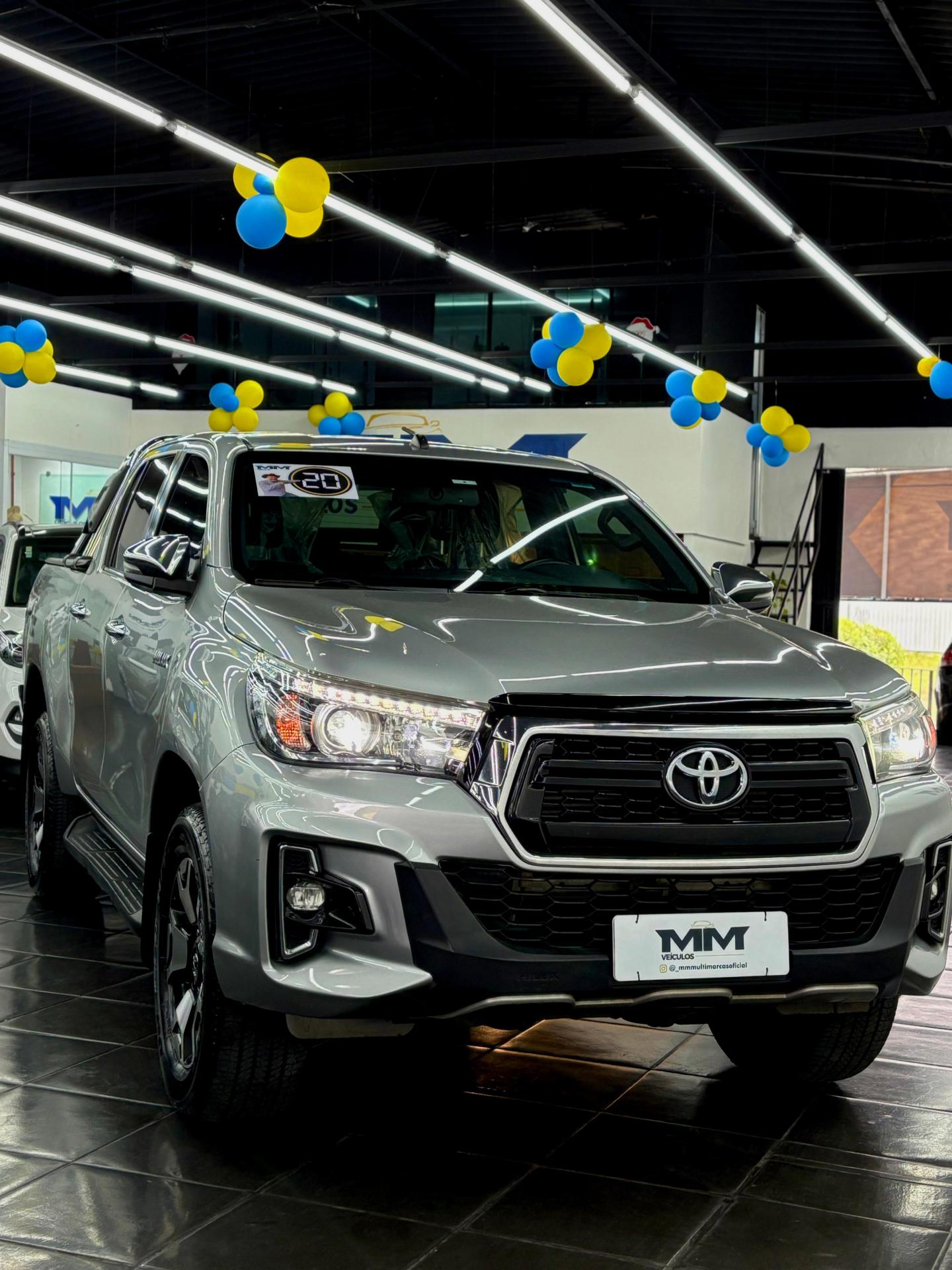 Foto Hilux Cd Srx 4x4 2.8 Tdi 16v Diesel Aut.