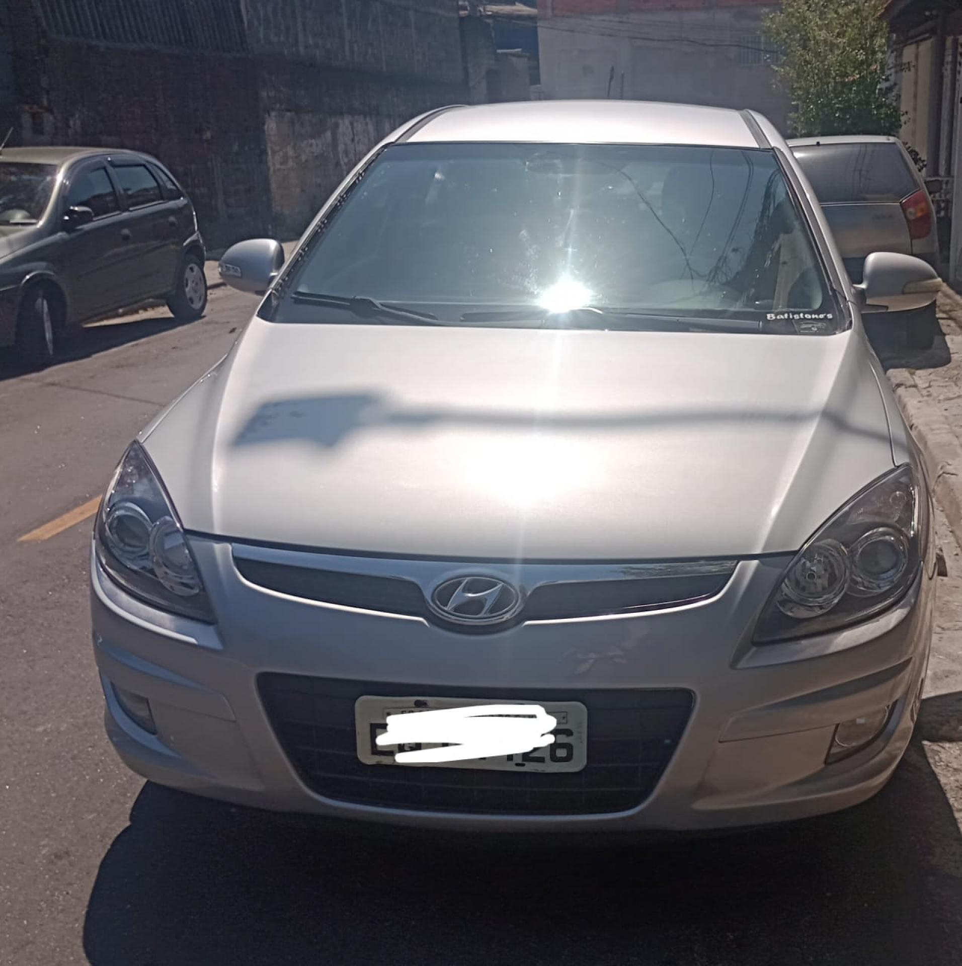 Foto I30cw 2.0 16v 145cv Aut. 5p