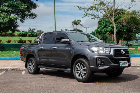 TOYOTA HILUX CD SRV 4X4 2.8 TDI DIESEL AUT. CINZA 2019 2.8 DIESEL