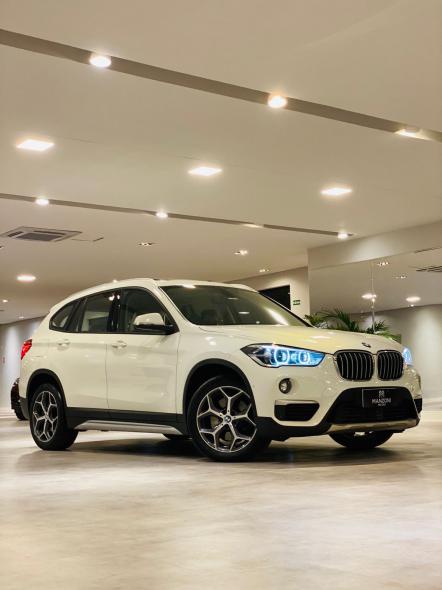 BMW X1 SDRIVE 20I X-LINE 2.0 TB ACTIVE FLEX BRANCO 2019 2.0 FLEX