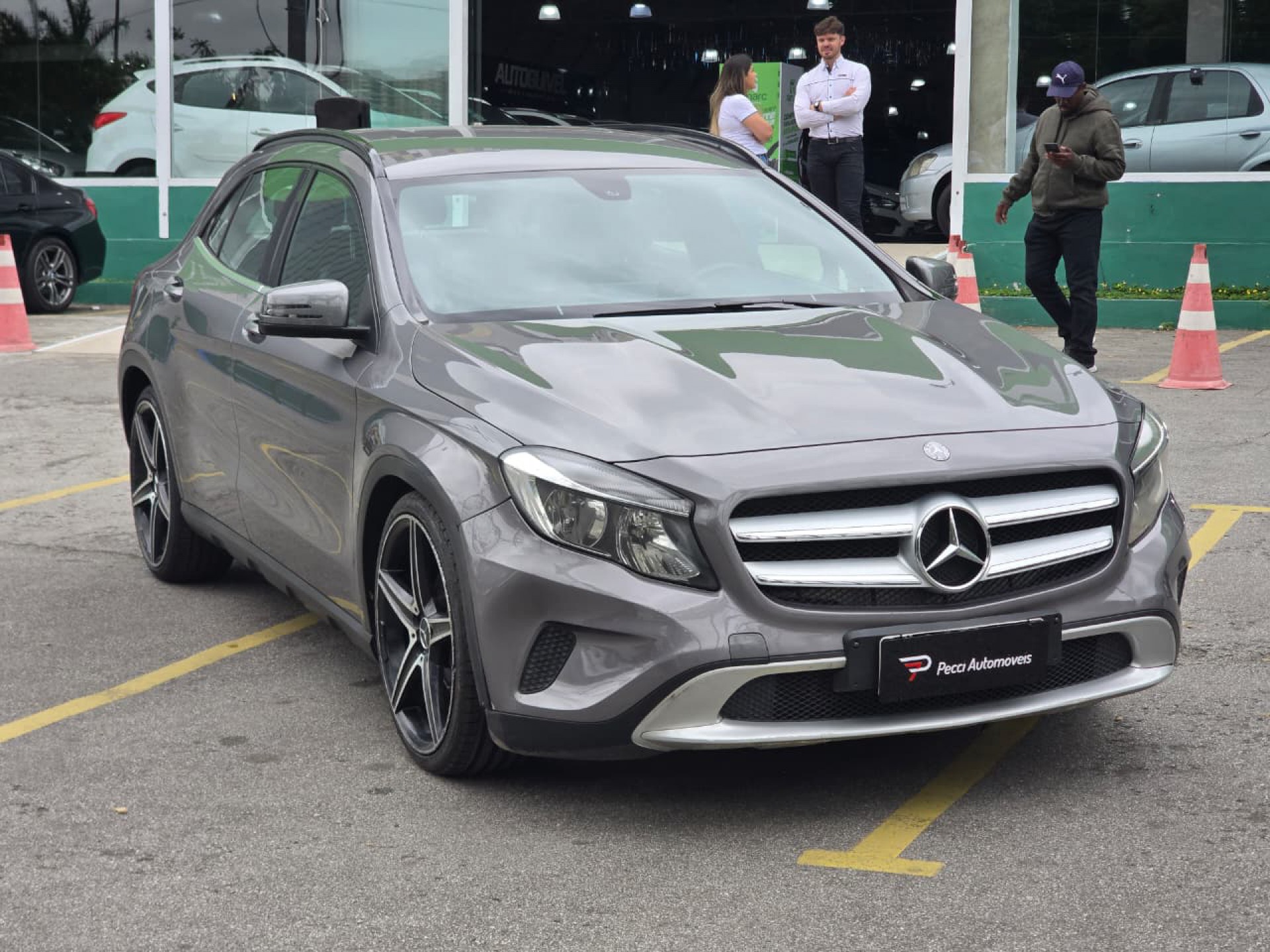 Foto Gla 200 Style 1.6 Tb 16v/flex Aut.