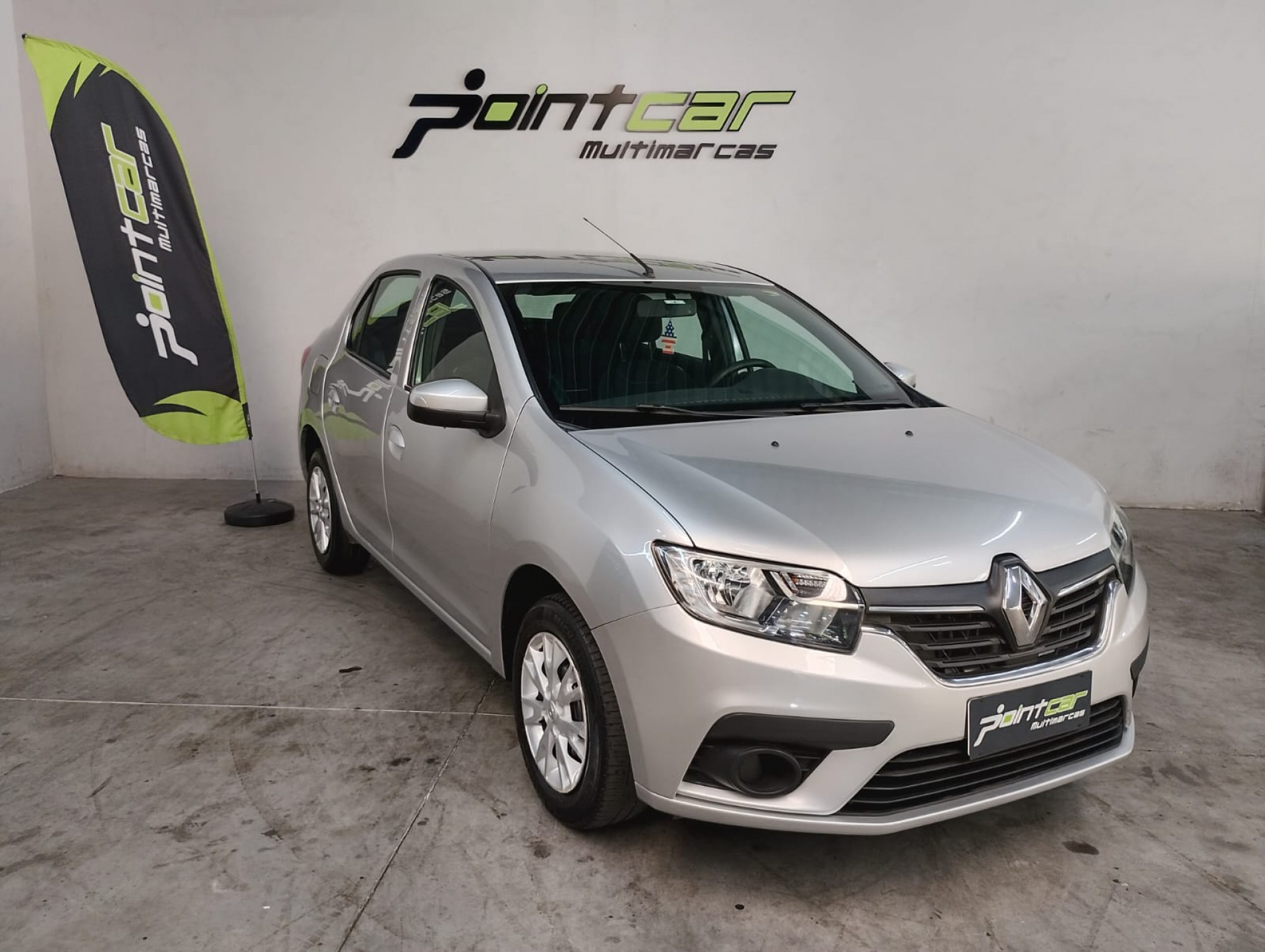 Foto Logan Zen Flex 1.0 12v 4p Mec.